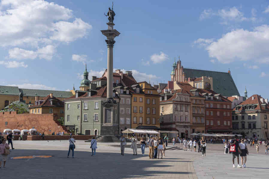 Polonia - Varsovia 010 - plaza del Castillo.jpg